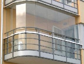 Зачем нужно остекление балконов